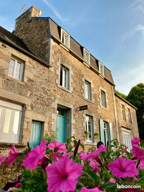 Maison 8 pièces 240 m² · à Dinan · 240 m² · 652 000 €