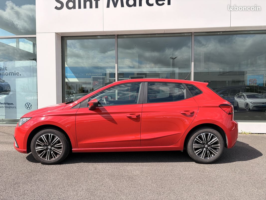 SEAT Ibiza 1.0 MPI 80 ch S/S BVM5 Copa (image 4)