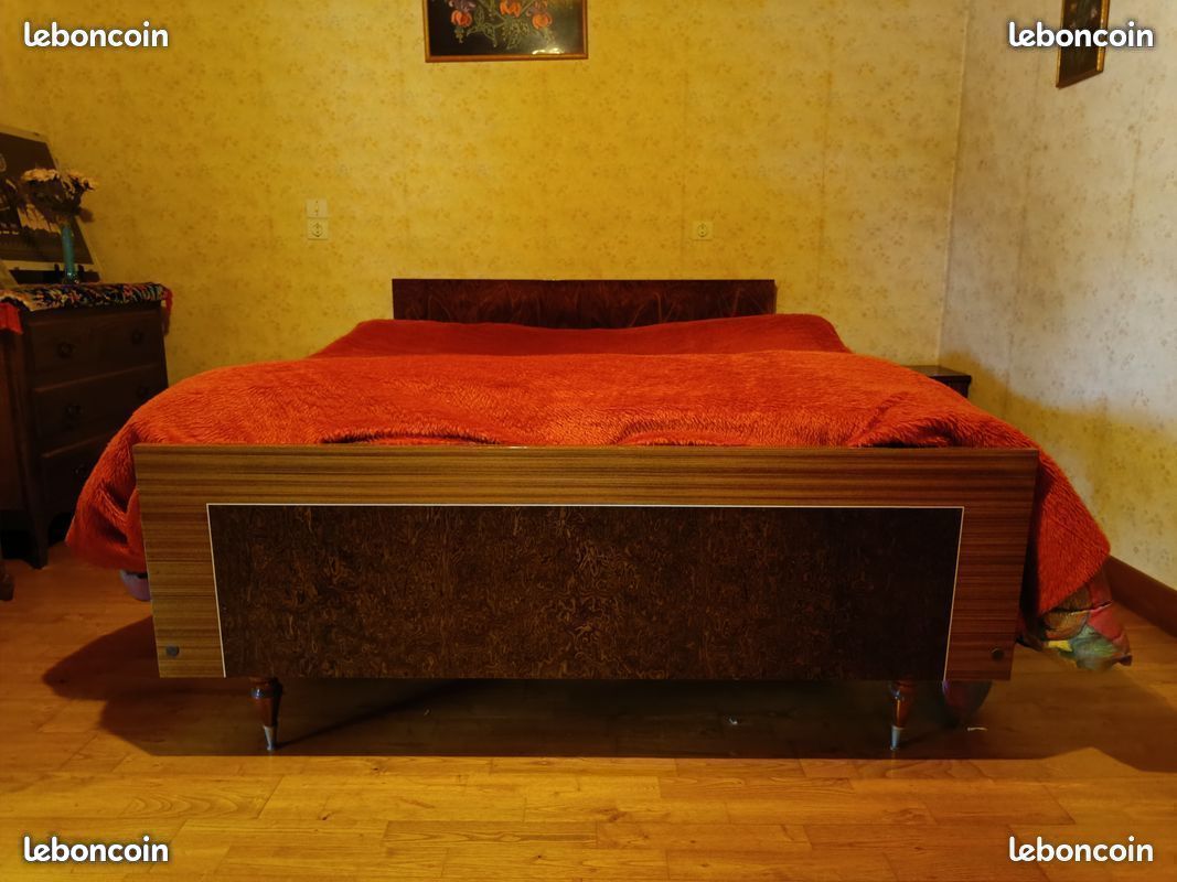 Chambre complète et tables (image 1)