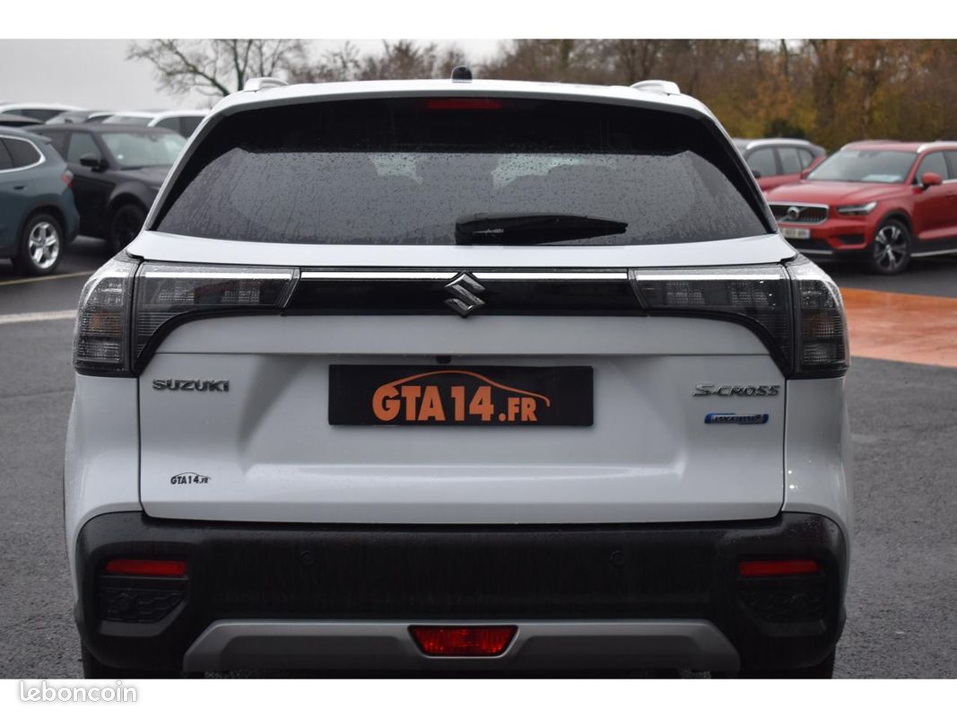 SUZUKI S CROSS 1.4 Boosterjet + Hybrid SHVS Privilège (image 18)