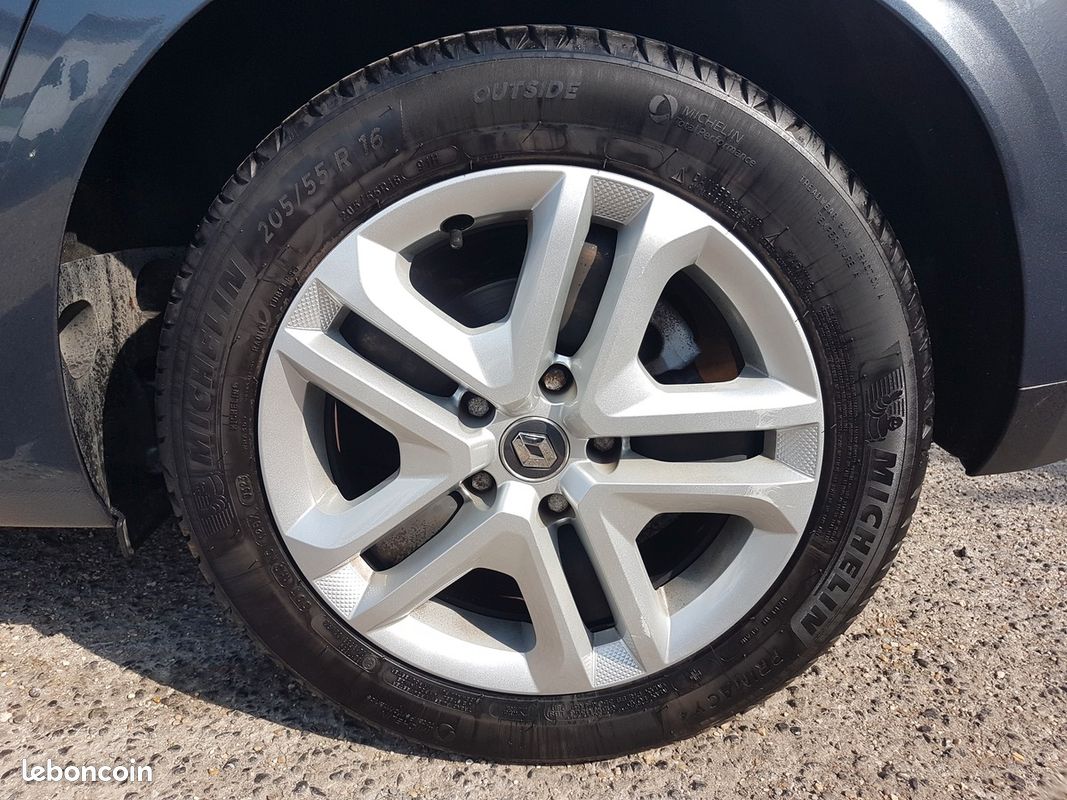 RENAULT Megane IV 1.2 TCE 100 Business GPS Bvm6 93.006 Km (image 11)