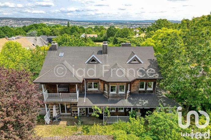 Maison d'architecte 8 pièces 282 m²