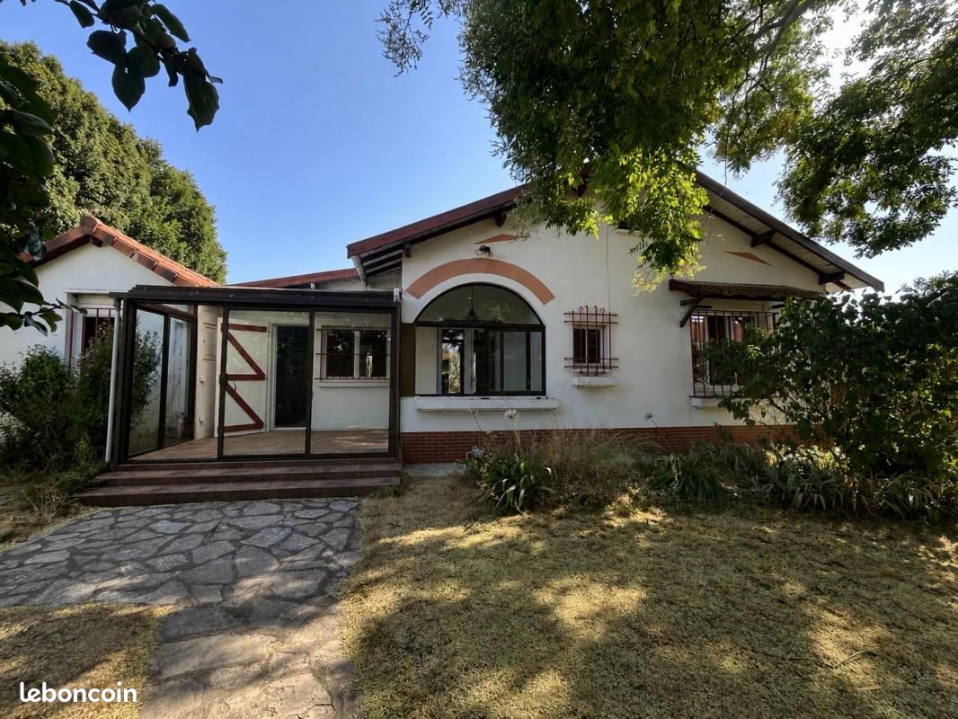 Maison 4 pièces 127 m² · à Toulouse · 127 m² · 1 350 €