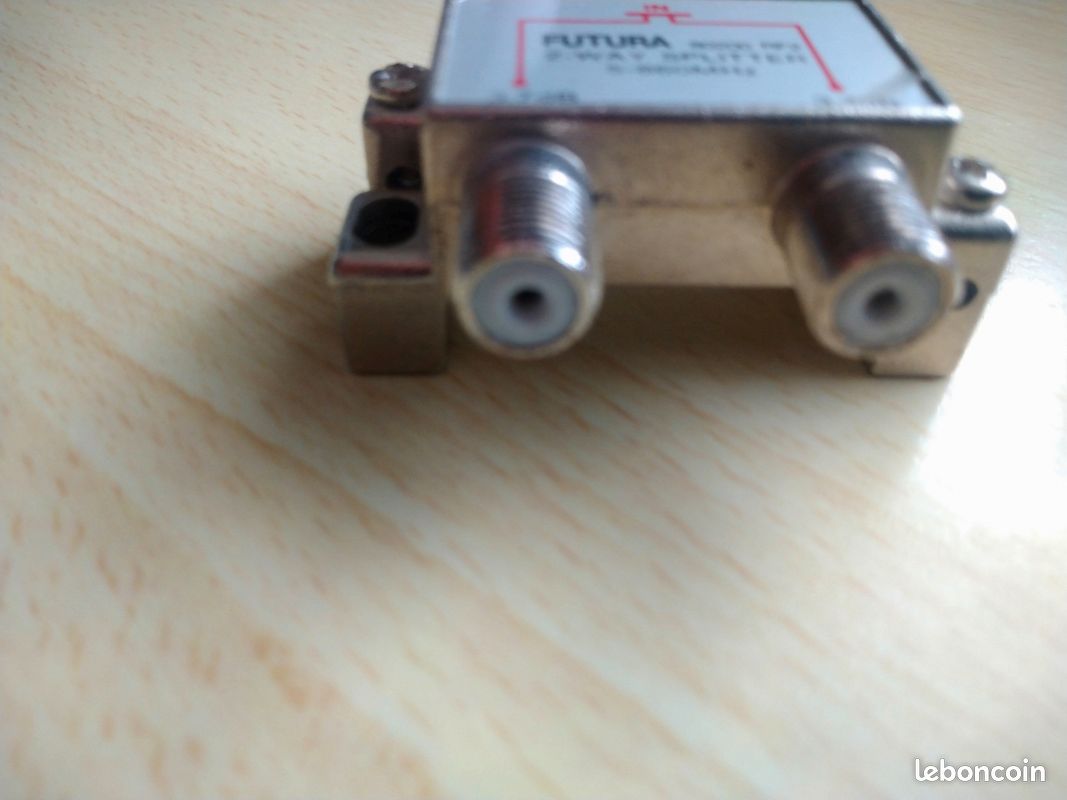 Splitter antenne FUTURA 80200 RF2 (image 3)