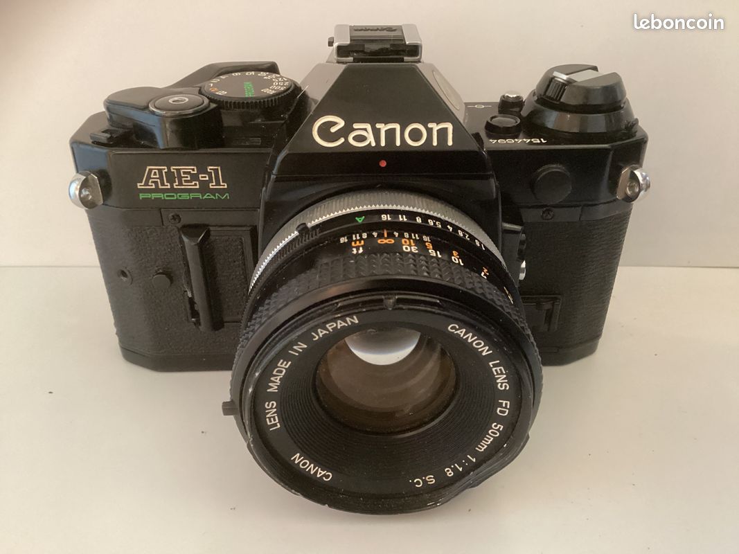 Descubre la versátil 📷 Canon AE-1 Program | Camera Market