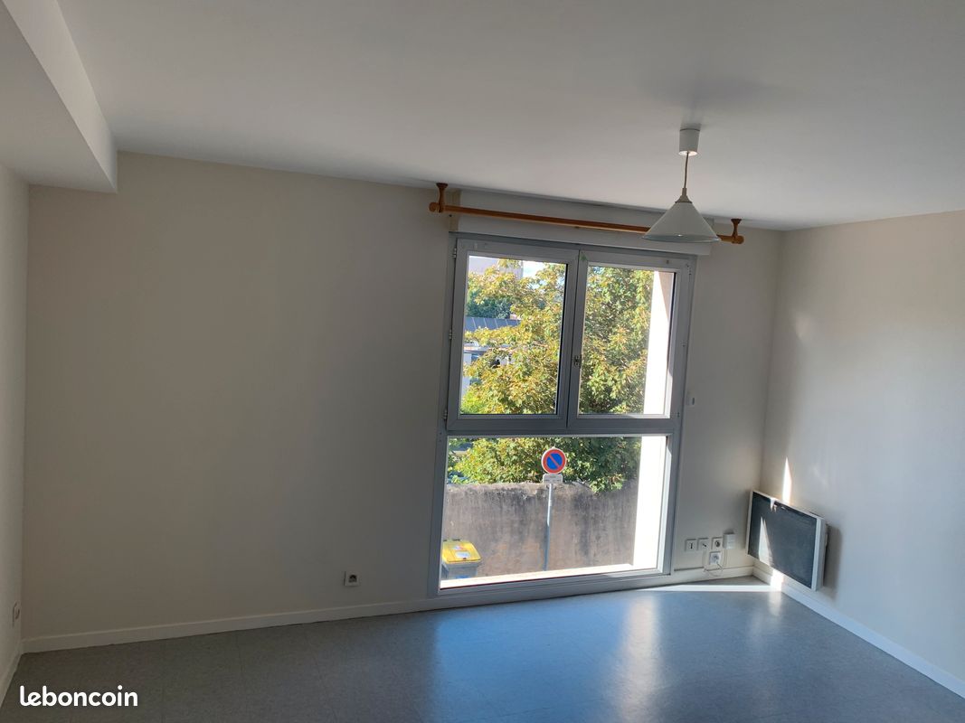 Loue T2 , quartier Pasteur , Poitiers - Poitiers 86000 (image principale 0)