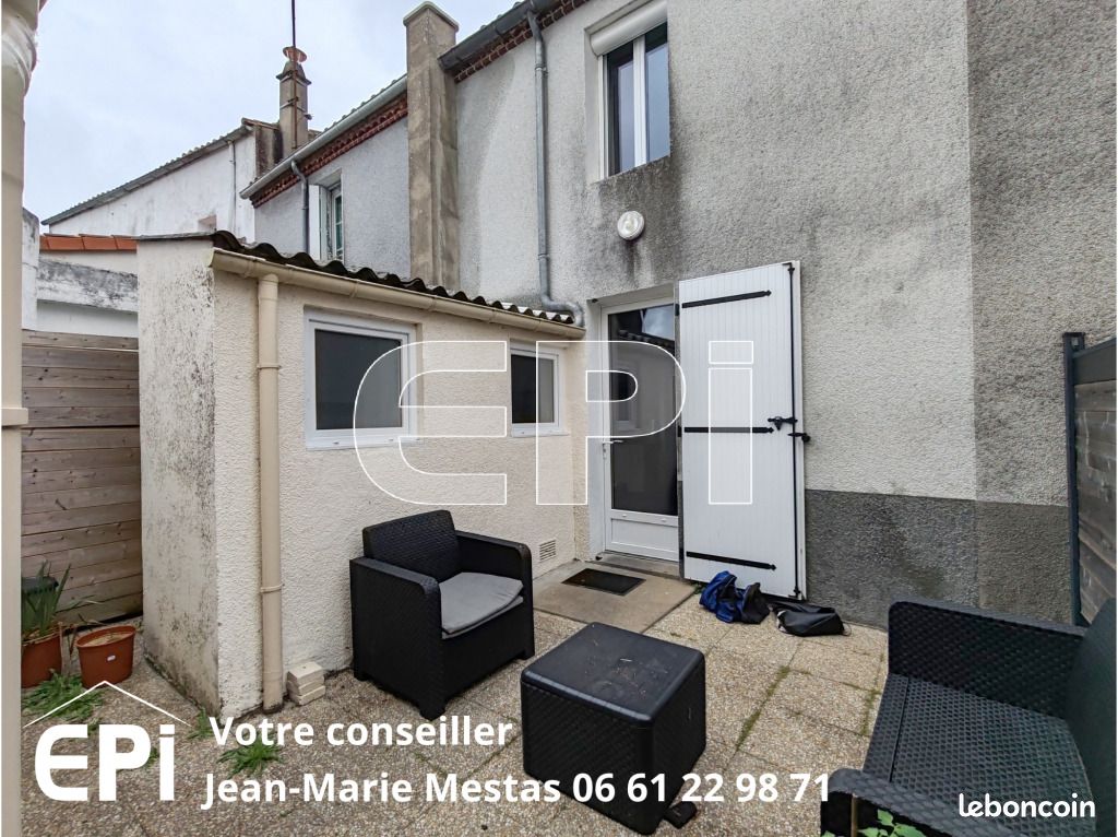 Maison 3 pièces 64 m² · à Nueil-les-Aubiers · 64 m² · 89 880 €