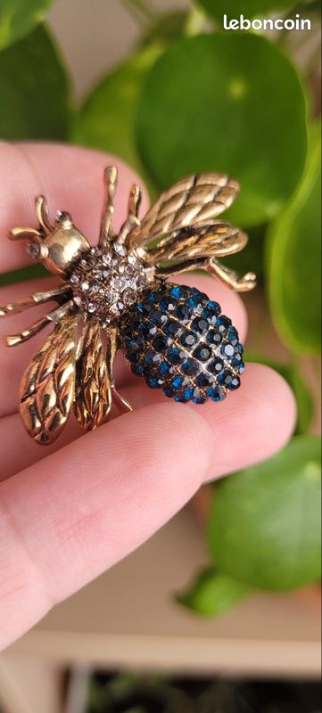 Broche Ancienne Fantaisie - Occasion - Sans Marque