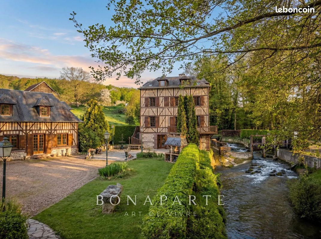 Maison 12 pièces 490 m² · à Toutainville · 490 m² · 650 000 €