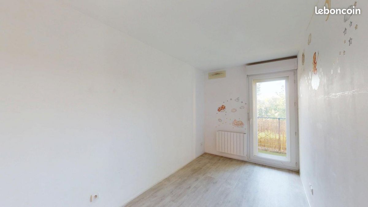 Appartement a louer noisy-le-grand - 3 pièce(s) - 59 m2 - Surfyn