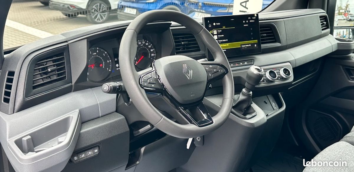 Renault Master – Solution professionnelle souple et rapide (image 2)