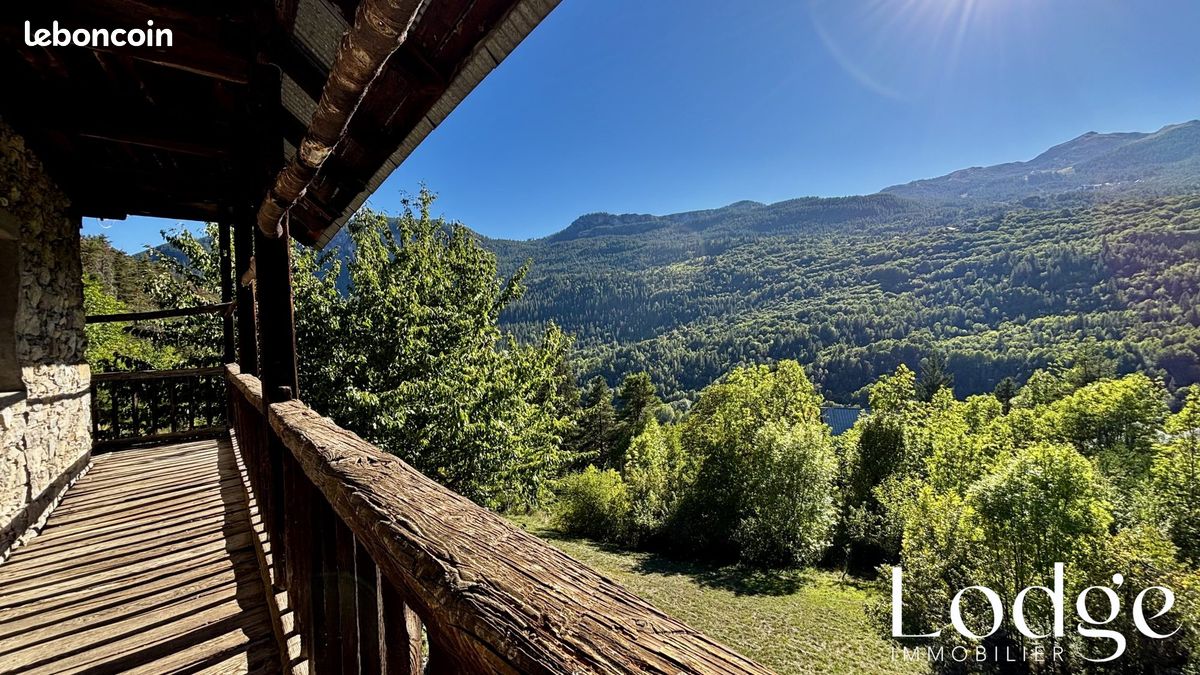 Maison 6 pièces 280 m² · à Vallouise-Pelvoux · 280 m² · 650 000 €