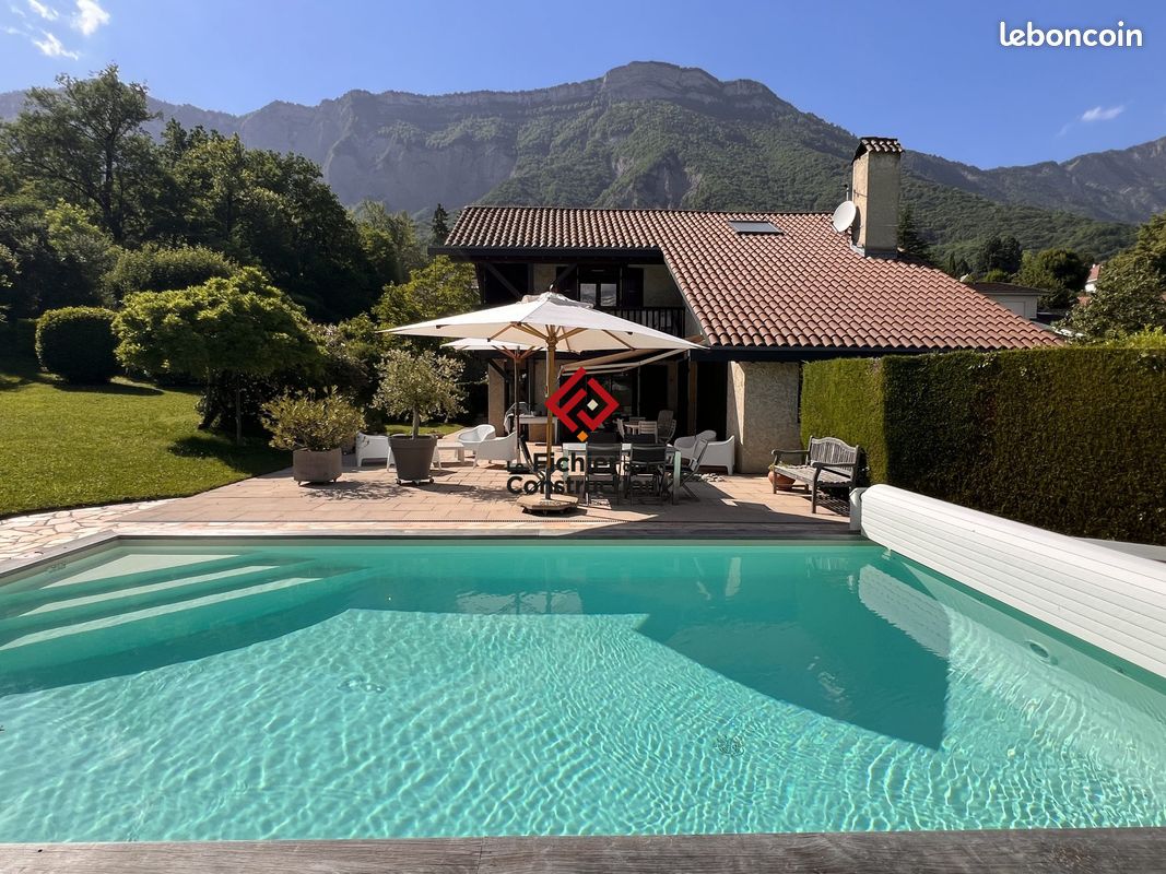 Maison 5 pièces 131 m² · à Saint-Ismier · 131 m² · 730 000 €