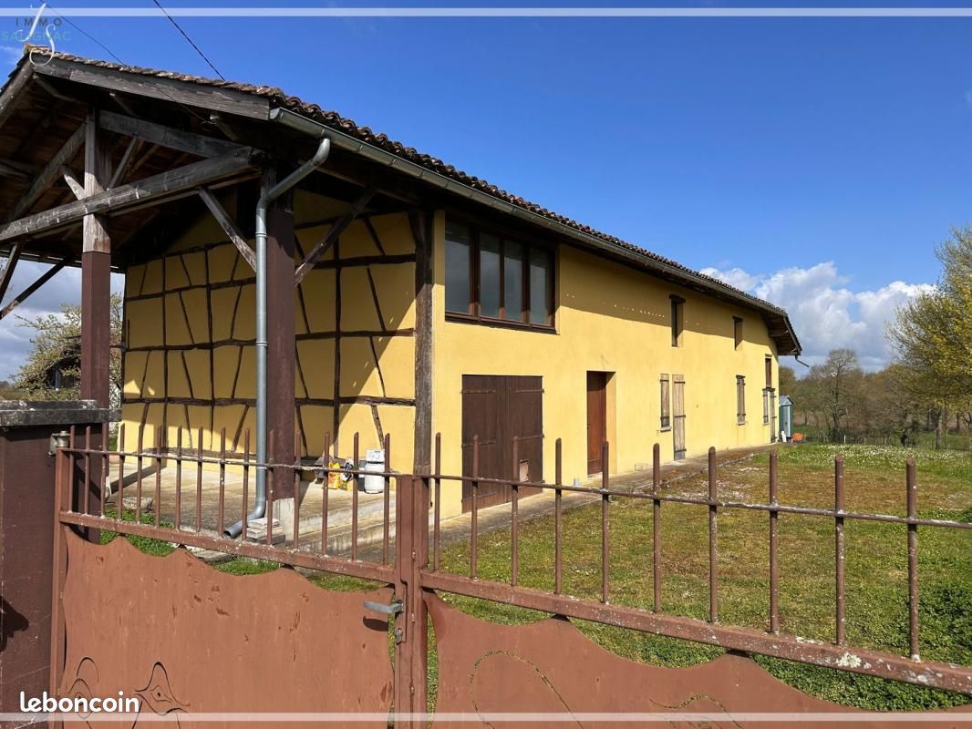 Maison 5 pièces 200 m² · à Bresse Vallons · 200 m² · 250 000 €