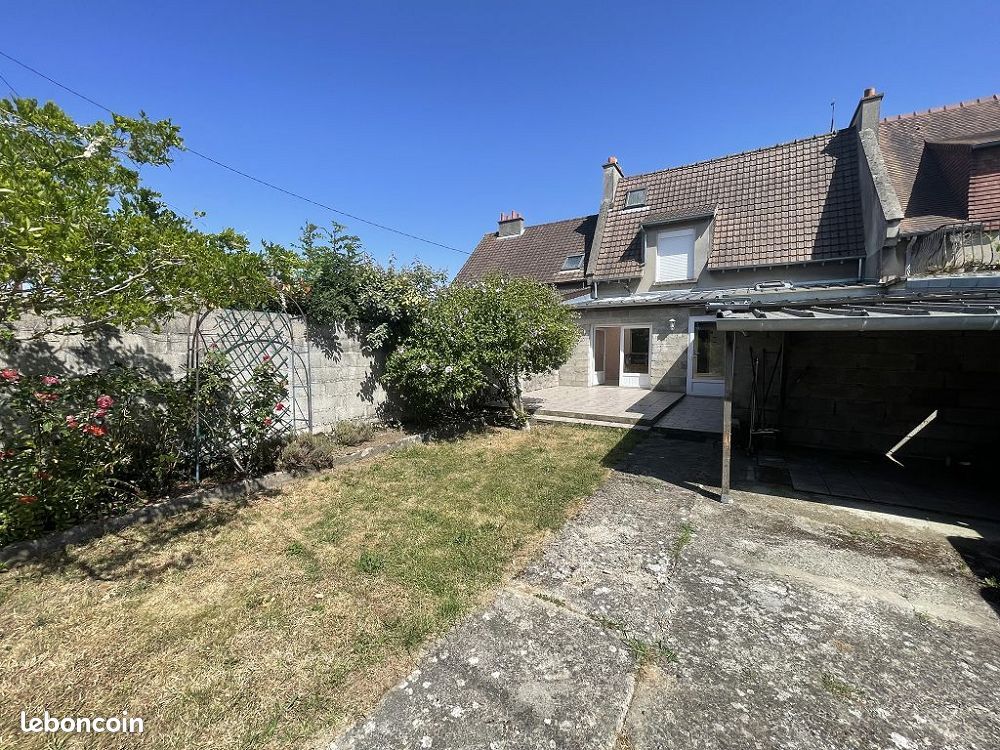 Maison 4 pièces 97 m² · à Saint-Martin-de-May · 97 m² · 183 750 €