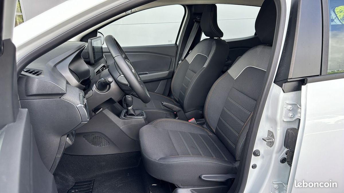 Dacia SANDERO 1.0 TCE 90CH STEPWAY EXPRESSION CVT -24 (image 11)