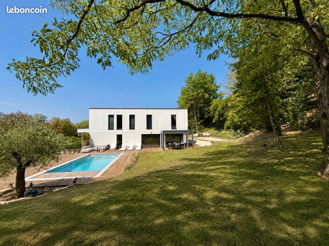 Maison 7 pièces 152 m² · à Cussey-sur-l'Ognon · 152 m² · 569 000 €