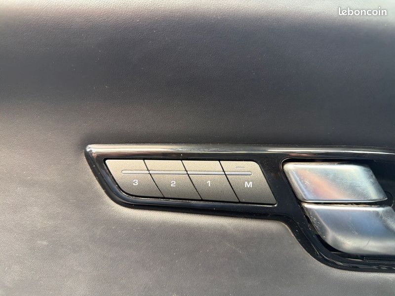 Land-rover RANGE EVOQUE CAB 2.0 TD4 150 HSE DYNAMIC BVA MARK IV (image 14)