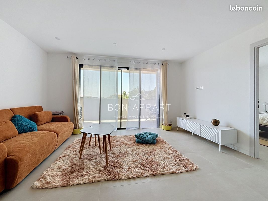 Appartement 2 pièces 48 m² · à Ajaccio · 48 m² · 860 €/mois