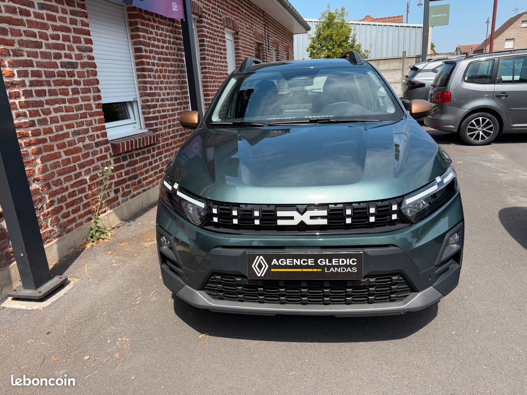 NOUVELLE SANDERO STEPWAY EXTREME TCE 110 cv (image 1)