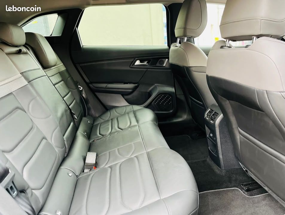 Volvo V60 T8 Inscription Luxe - 2.0 T BVA8 396cv - Plug in Hybride 50km Full Elec - Crit'1 / 2nd Main - Factures Carnet et 2 clés disponible - Reprise Possible (image 5)