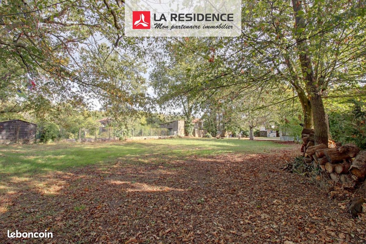 Terrain 2107 m² · à Éragny-sur-Oise · 682 500 €
