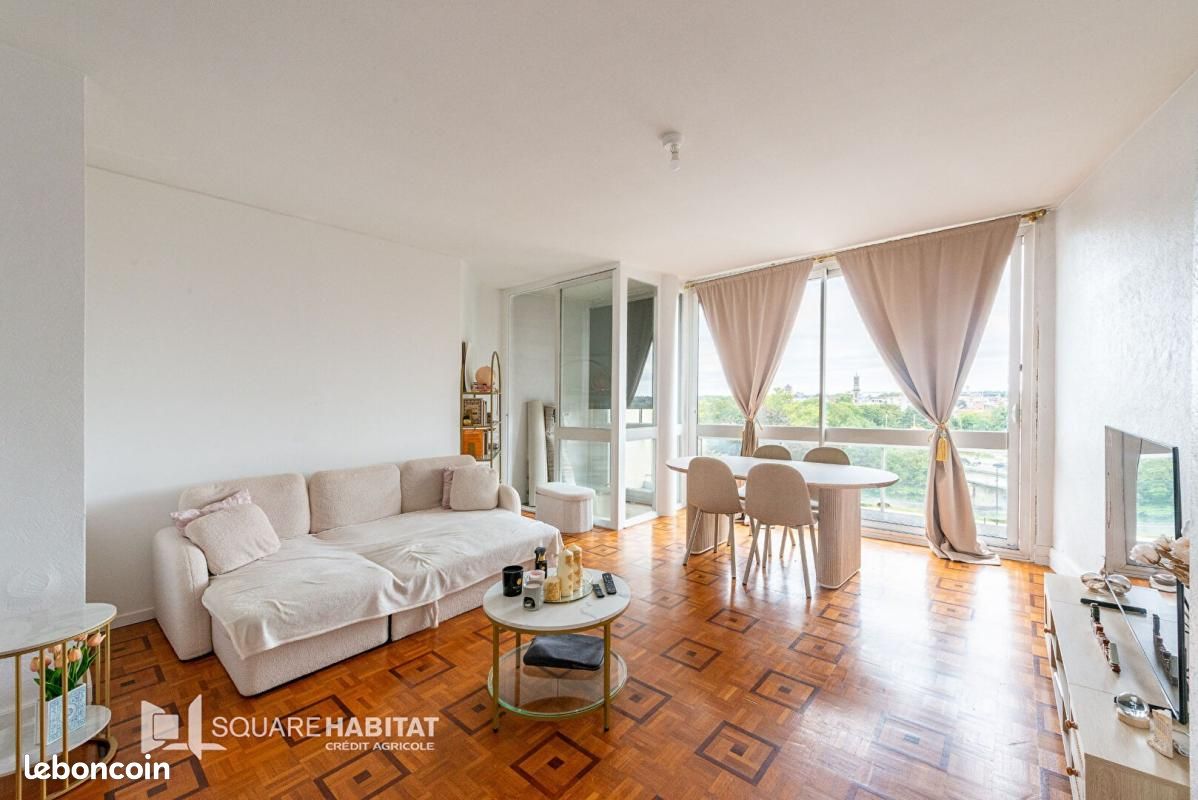 Appartement 3 pièces 77 m² · à Valenciennes · 77 m² · 770 €/mois
