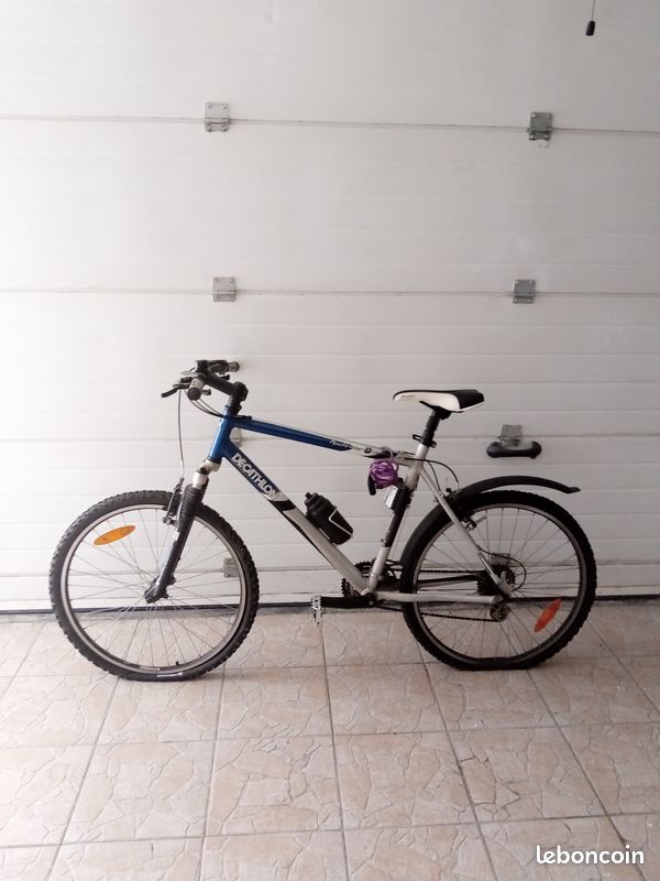 3 Velos VTT Decathlon homme, junior et MBK femme (image 1)