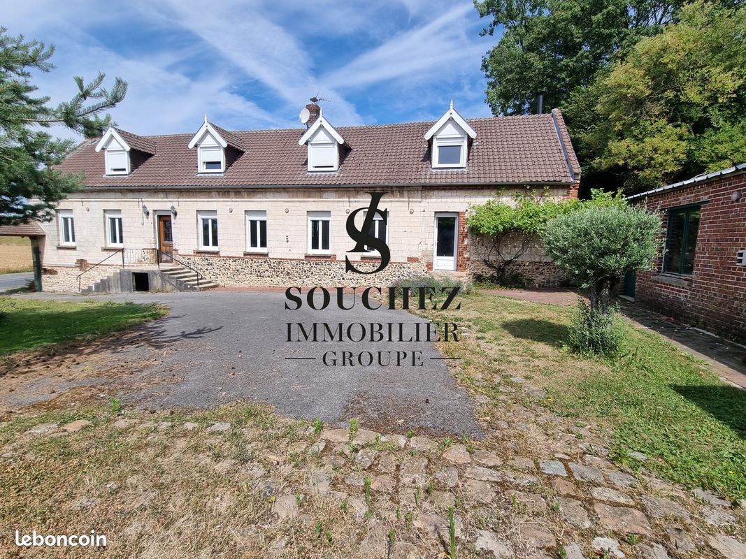 Maison 6 pièces 189 m² · à Camblain-l'Abbé · 189 m² · 330 000 €