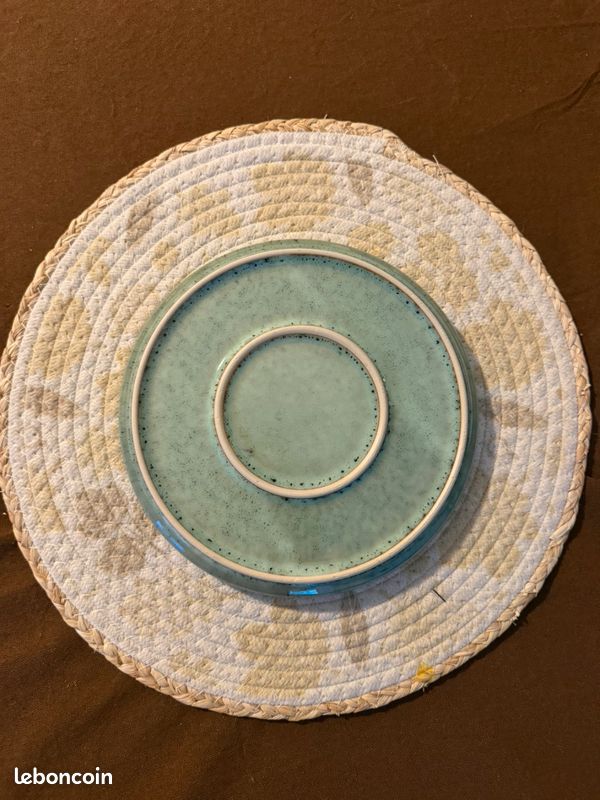 Service d'assiettes (image 6)