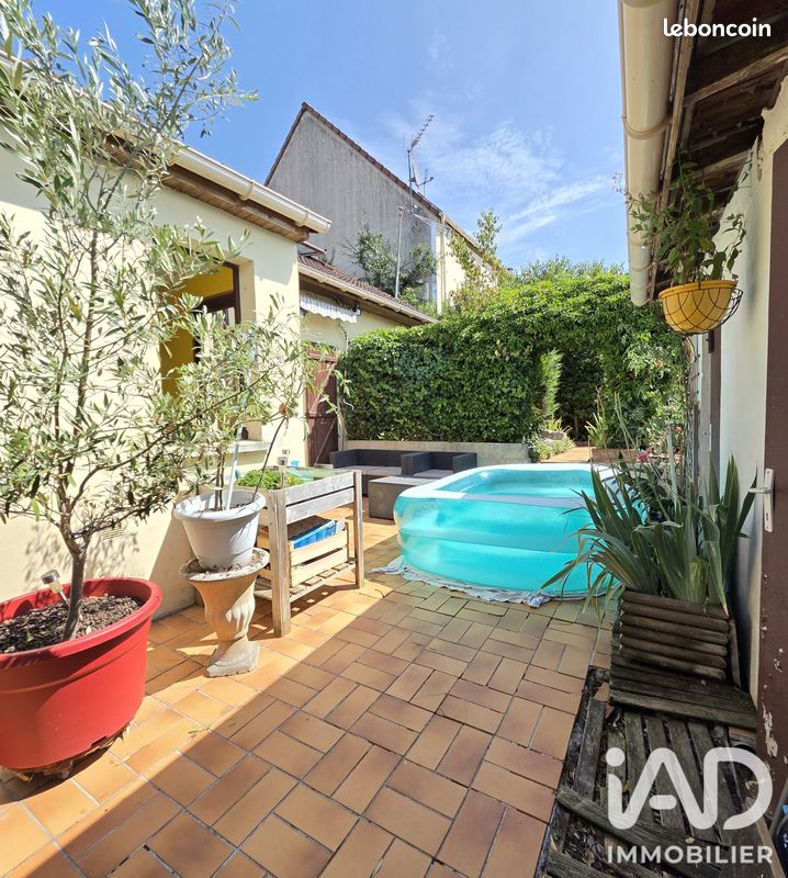 Maison 4 pièces 78 m² · à Fosses · 78 m² · 179 000 €