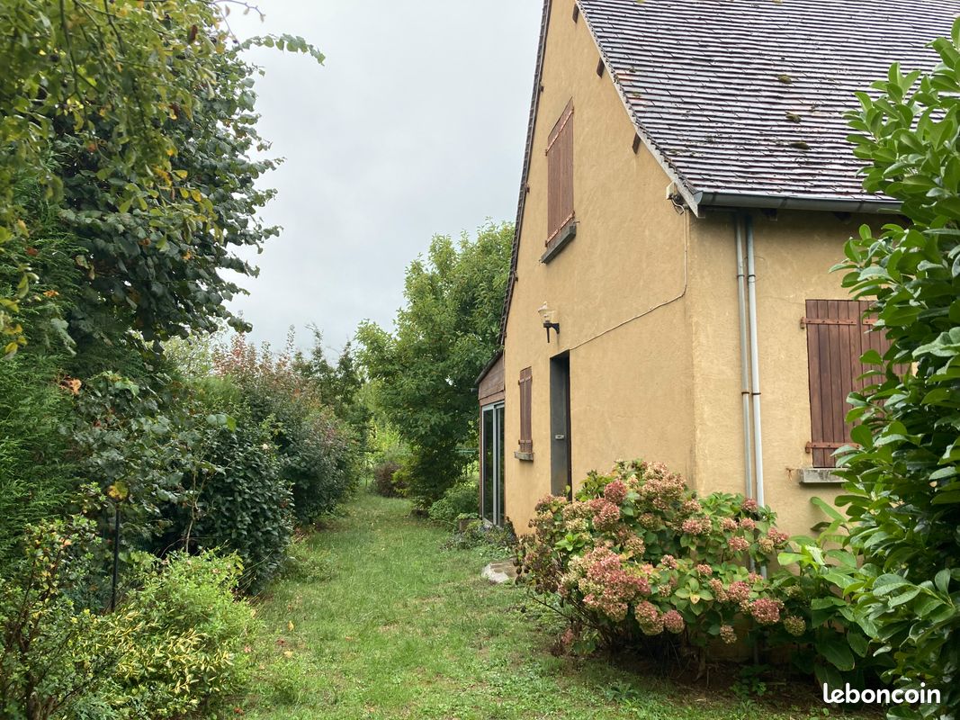 Maison 7 pièces 115 m² · à Salignac-Eyvigues · 115 m² · 145 000 €