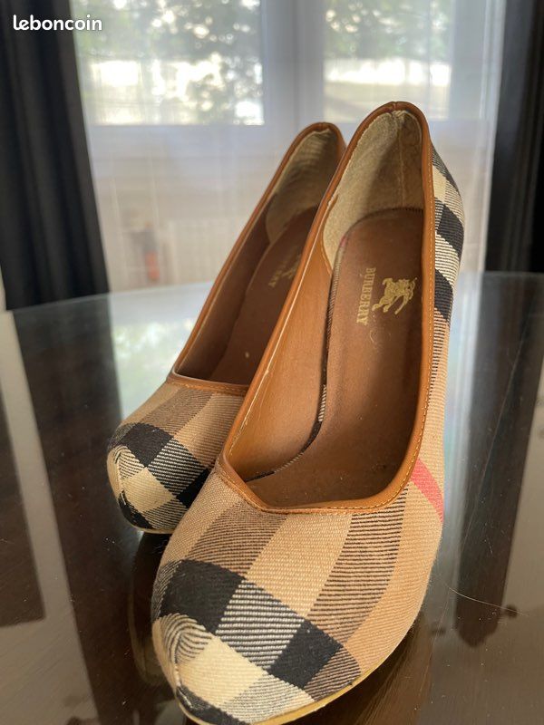 Chaussure Burberry (image 2)