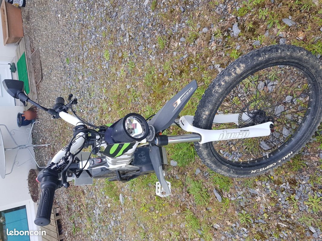 Moto électrique ETRICKS R01 Vélos