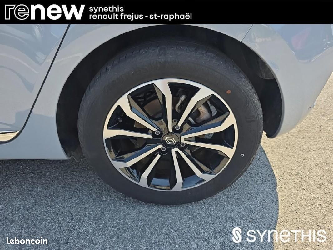 Renault Clio V E-Tech full hybrid 145 ch GSR2 Techno (image 10)