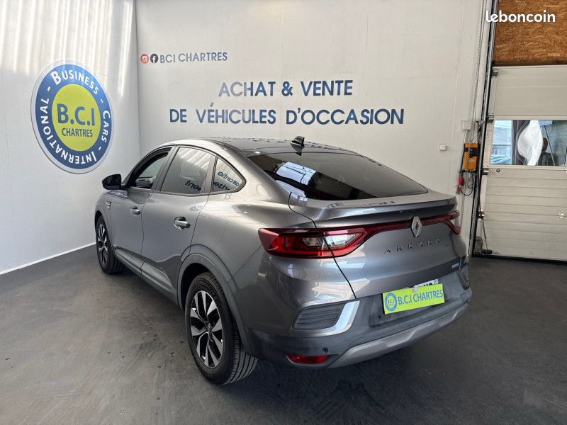 Renault ARKANA 1.6 E-TECH 145CH BUSINESS (image 4)