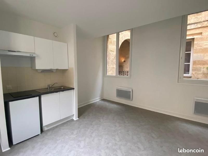 Appartement 1 pièce 27 m² · à Bordeaux · 27 m² · 579 €/mois