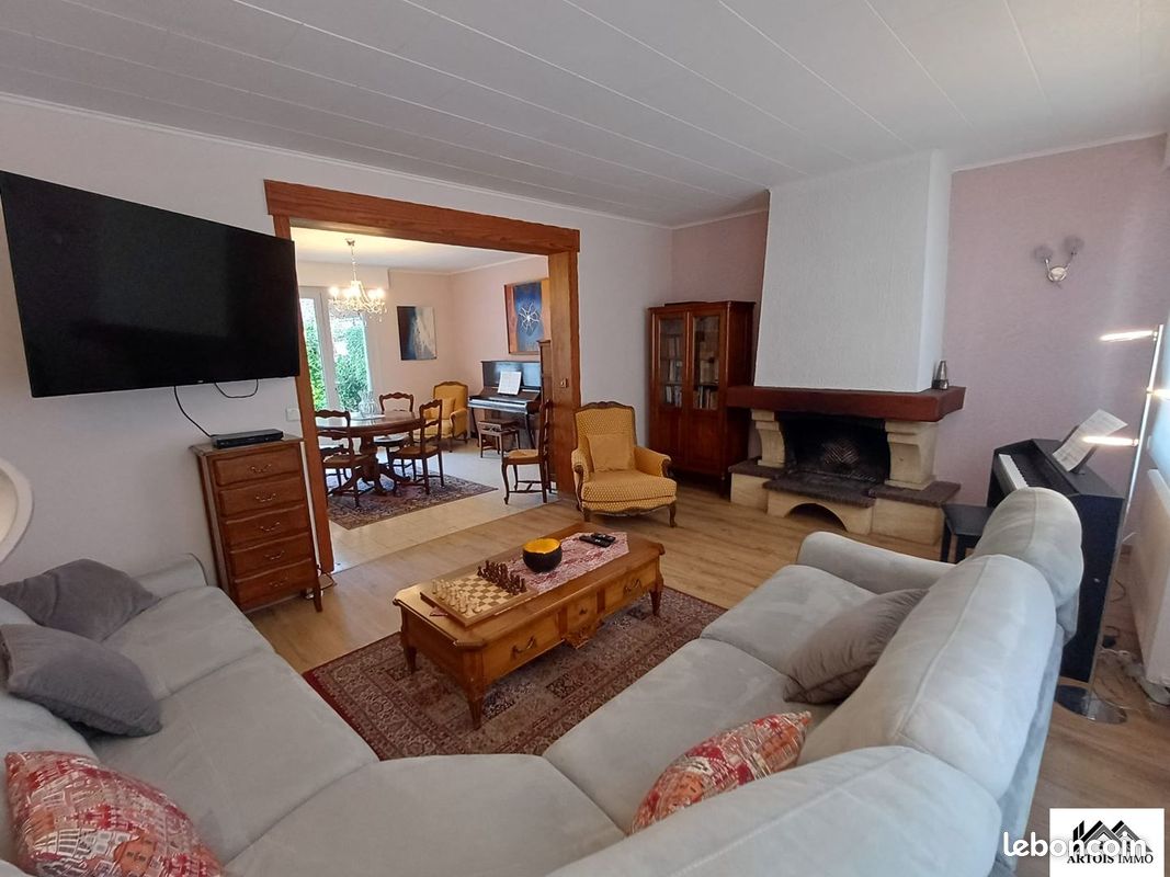 Maison 7 pièces 151 m² · à Lens · 151 m² · 179 000 €