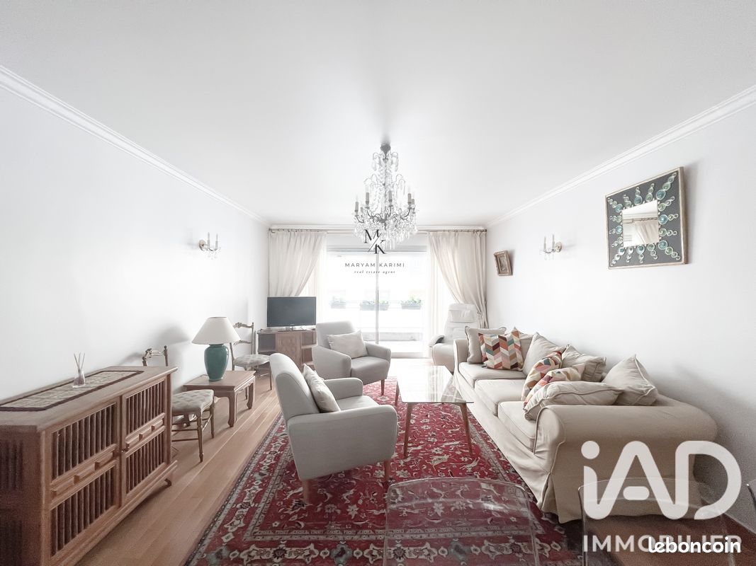 Appartement 3 pièces 80 m² · à Paris · 80 m² · 3 530 €/mois
