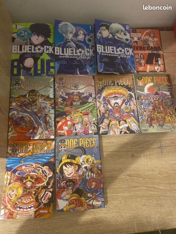 Lot de mangas one piece et blue lock (image 1)