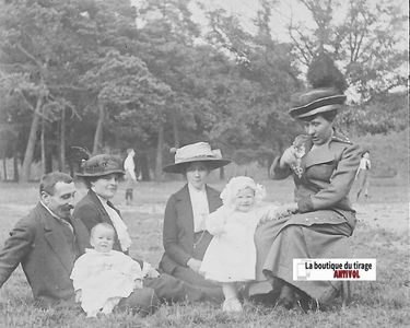 Maison, famille, plaque verre photo ancienne, négatif noir & blanc 9x12