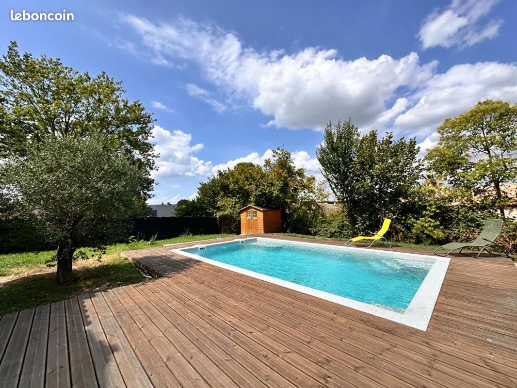 Maison 6 pièces 104 m² · à Brax · 104 m² · 220 000 €