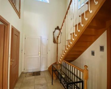 Maison 1 250 000 € - 230 m²