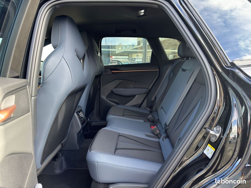 Cupra TERRAMAR 1.5 ETSI HYBRID 150CH V DSG7 (image 11)