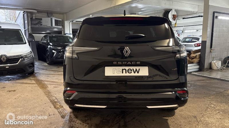 Renault Espace 1.2 E-Tech full hybrid 200ch Iconic (image 6)