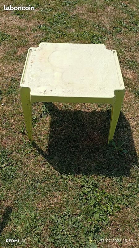 Table enfant (image 1)