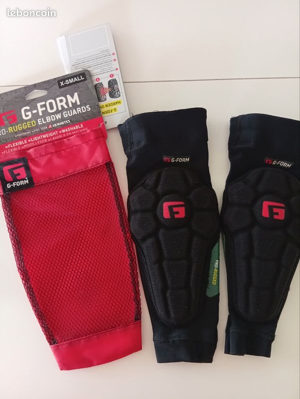 Coudières G-FORM PRO-X4 Junior Noir