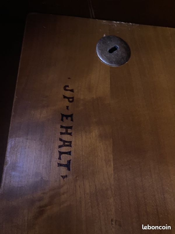 Armoire en merisier estampillée J.P EHALT (image 4)