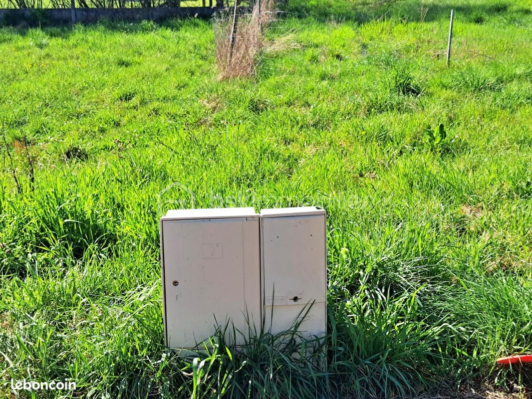 Terrain 510 m² Truyes · 71 000 €