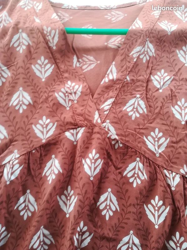 Robe Made in Italy t. 40 (image 3)
